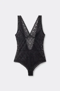 Body Pizzo Elegant Silhouette