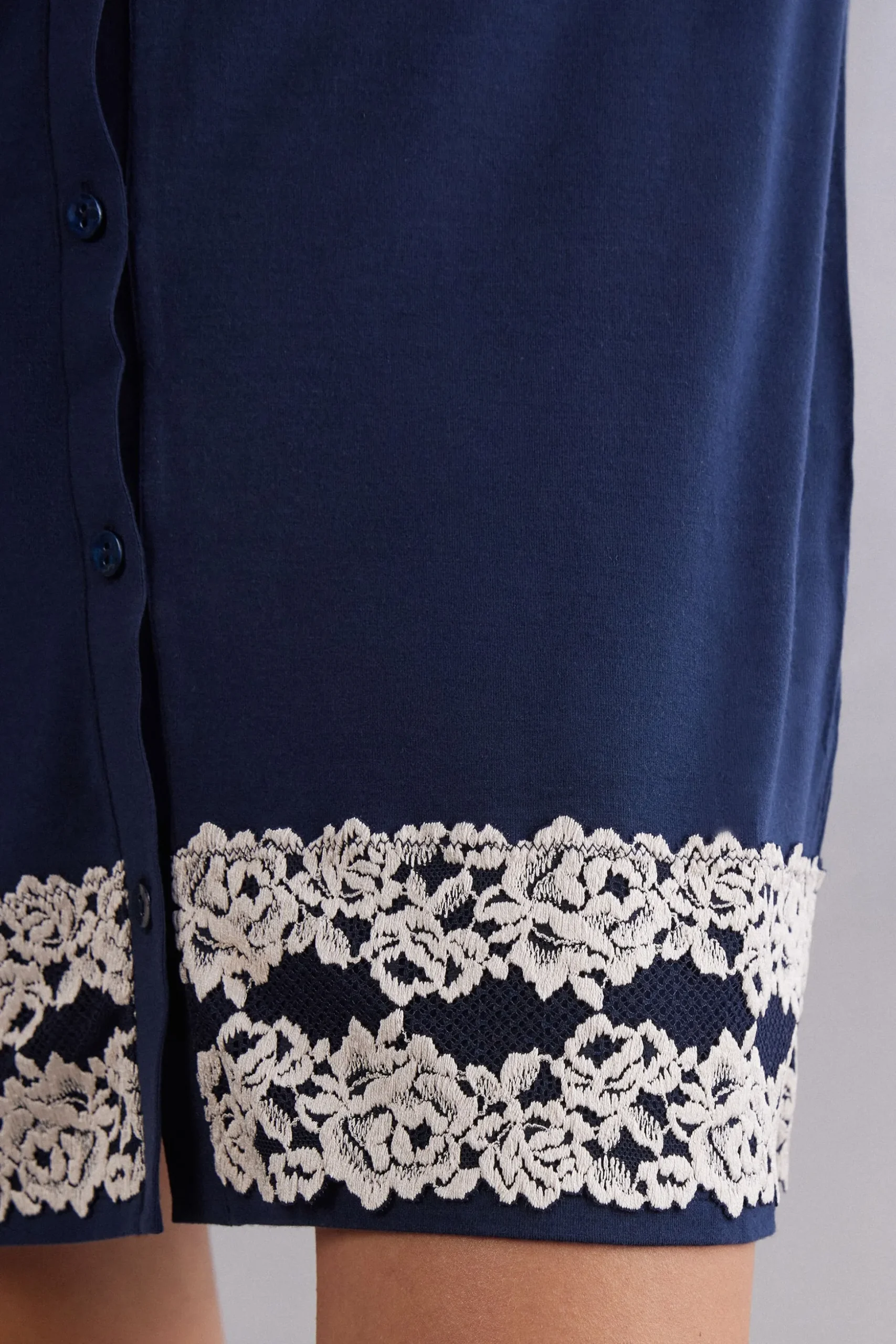 Camicia da Notte Aperta Davanti Pretty Flower