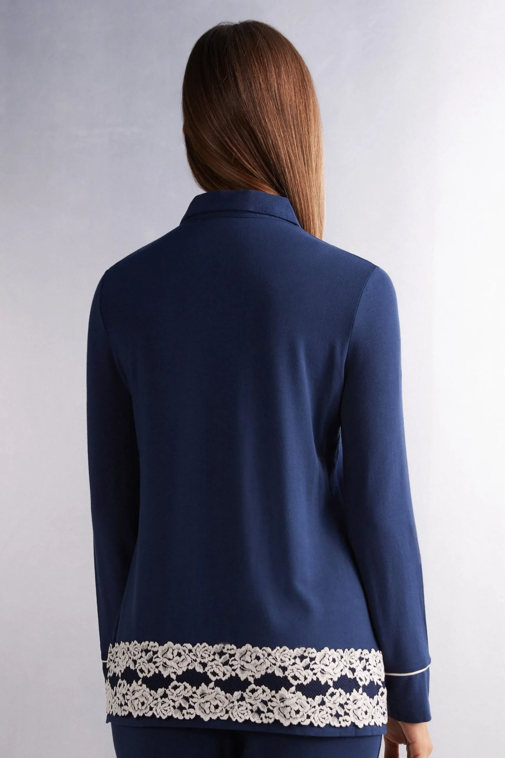 Maglia Aperta Davanti in Modal Pretty Flowers