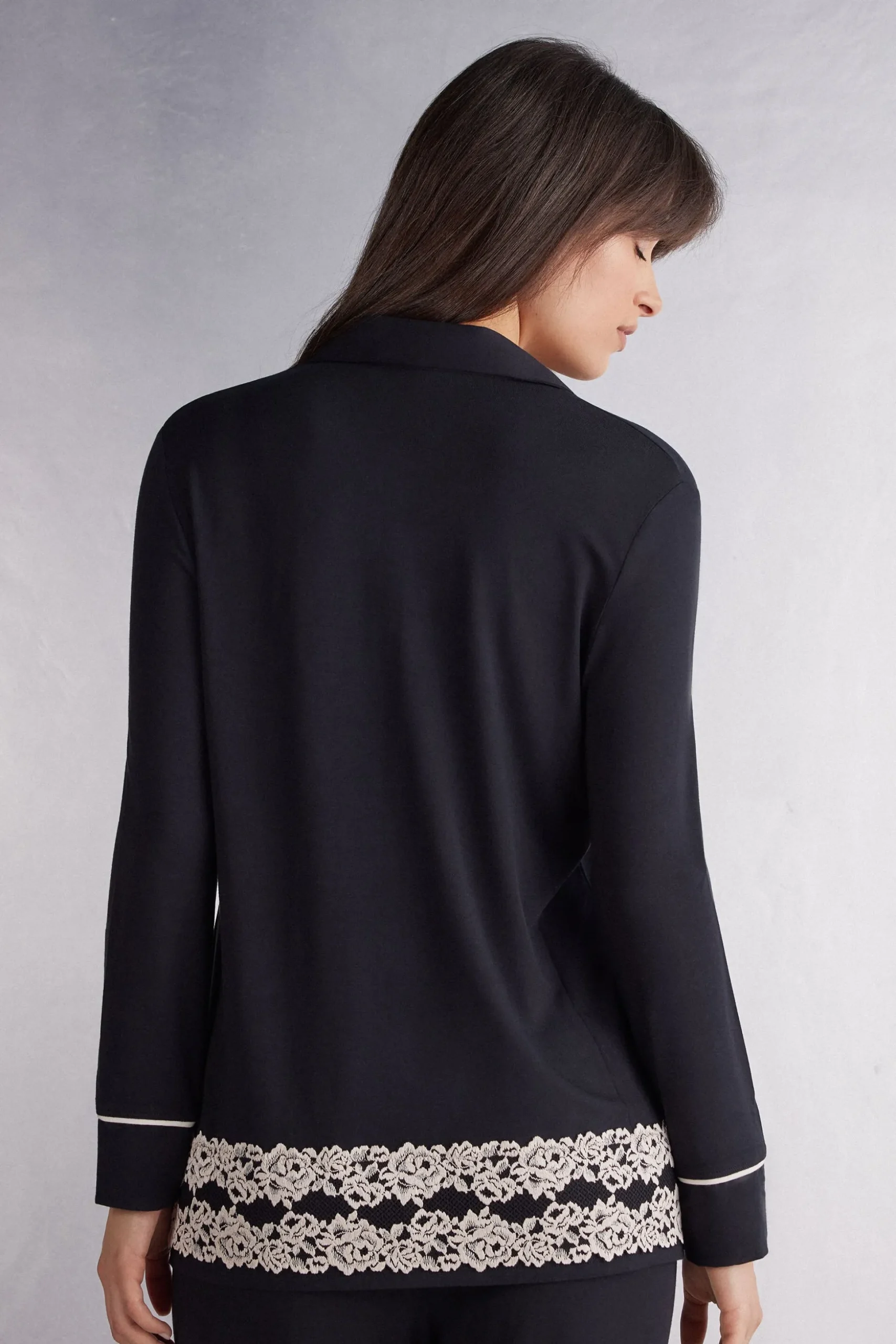 Maglia Aperta Davanti in Modal Pretty Flowers