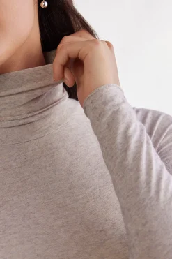 Maglia in Modal Ultralight con Cashmere Collo Alto