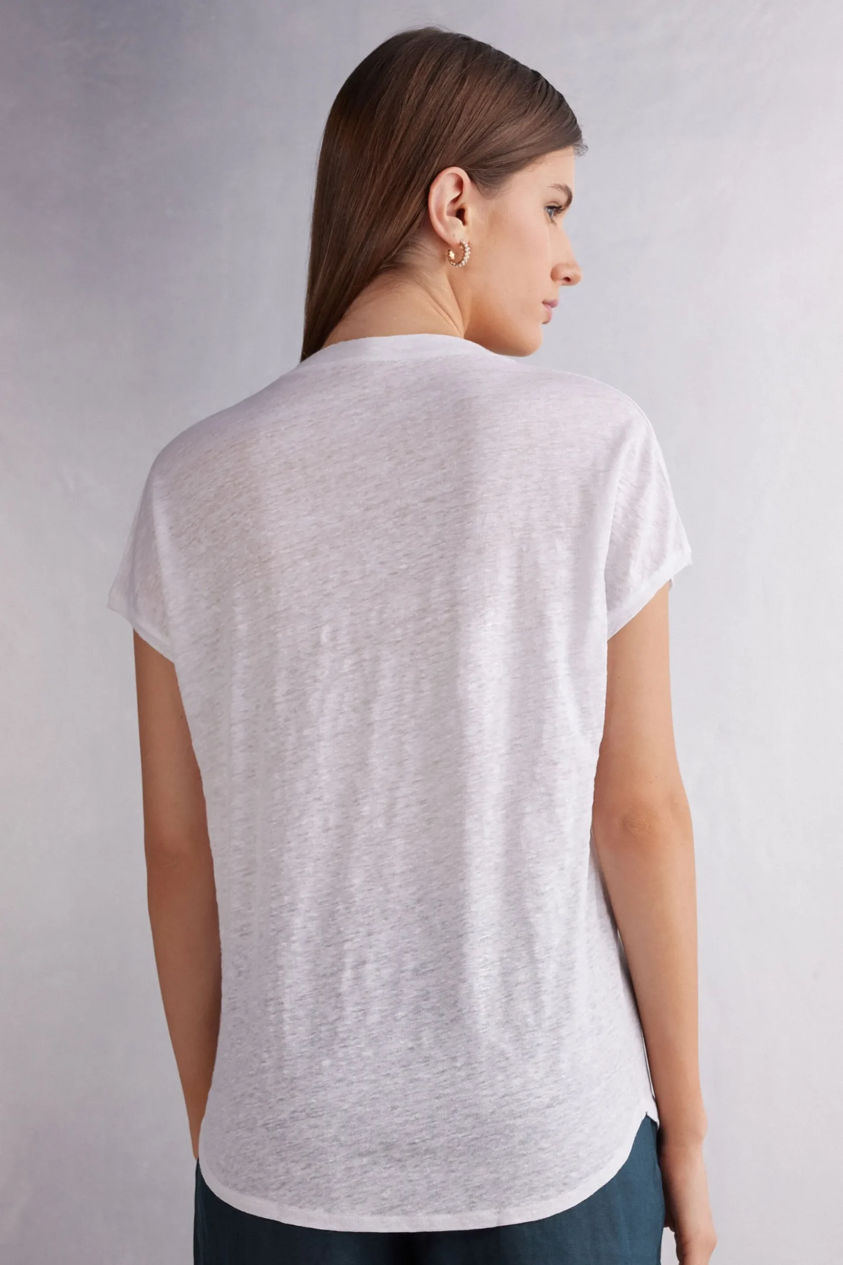 Maglia Manica Corta con Scollo a V in Lino