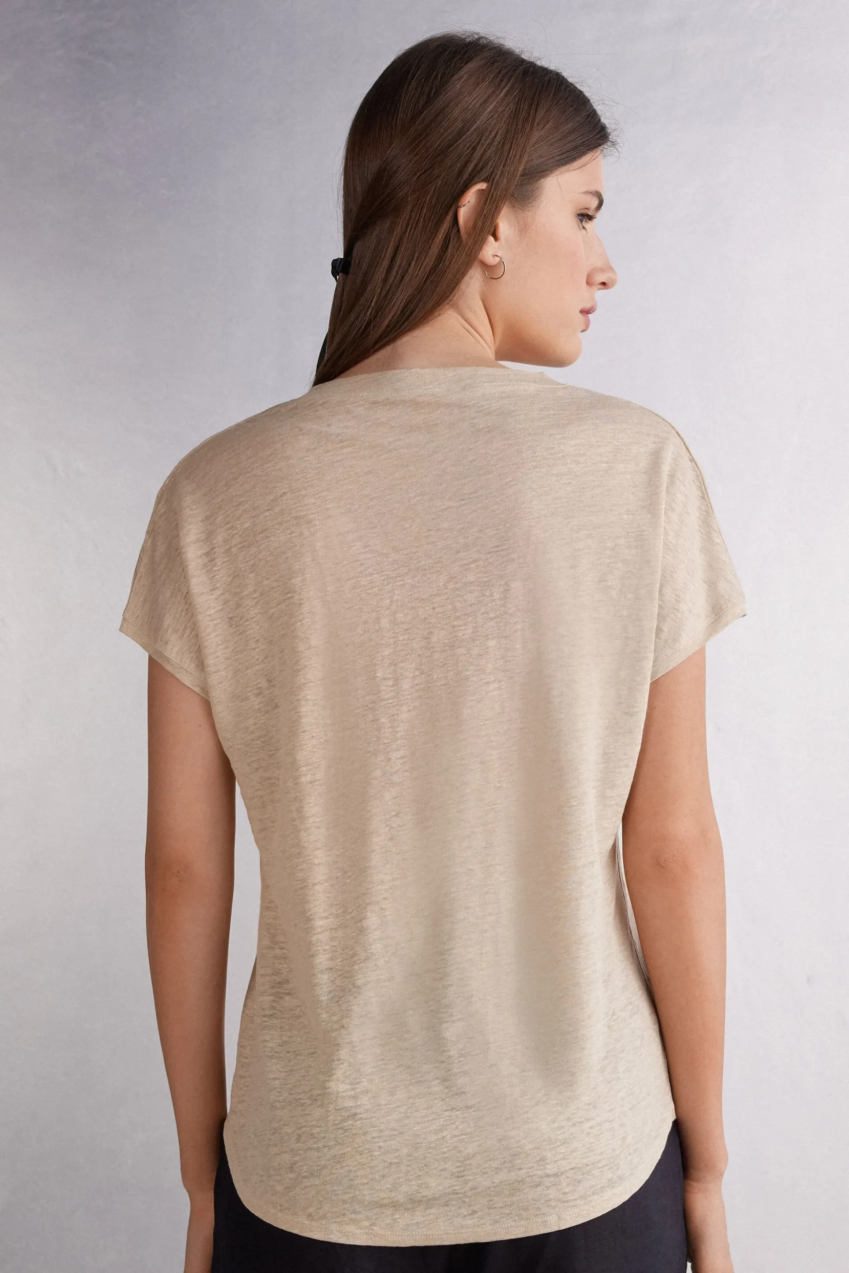 Maglia Manica Corta con Scollo a V in Lino
