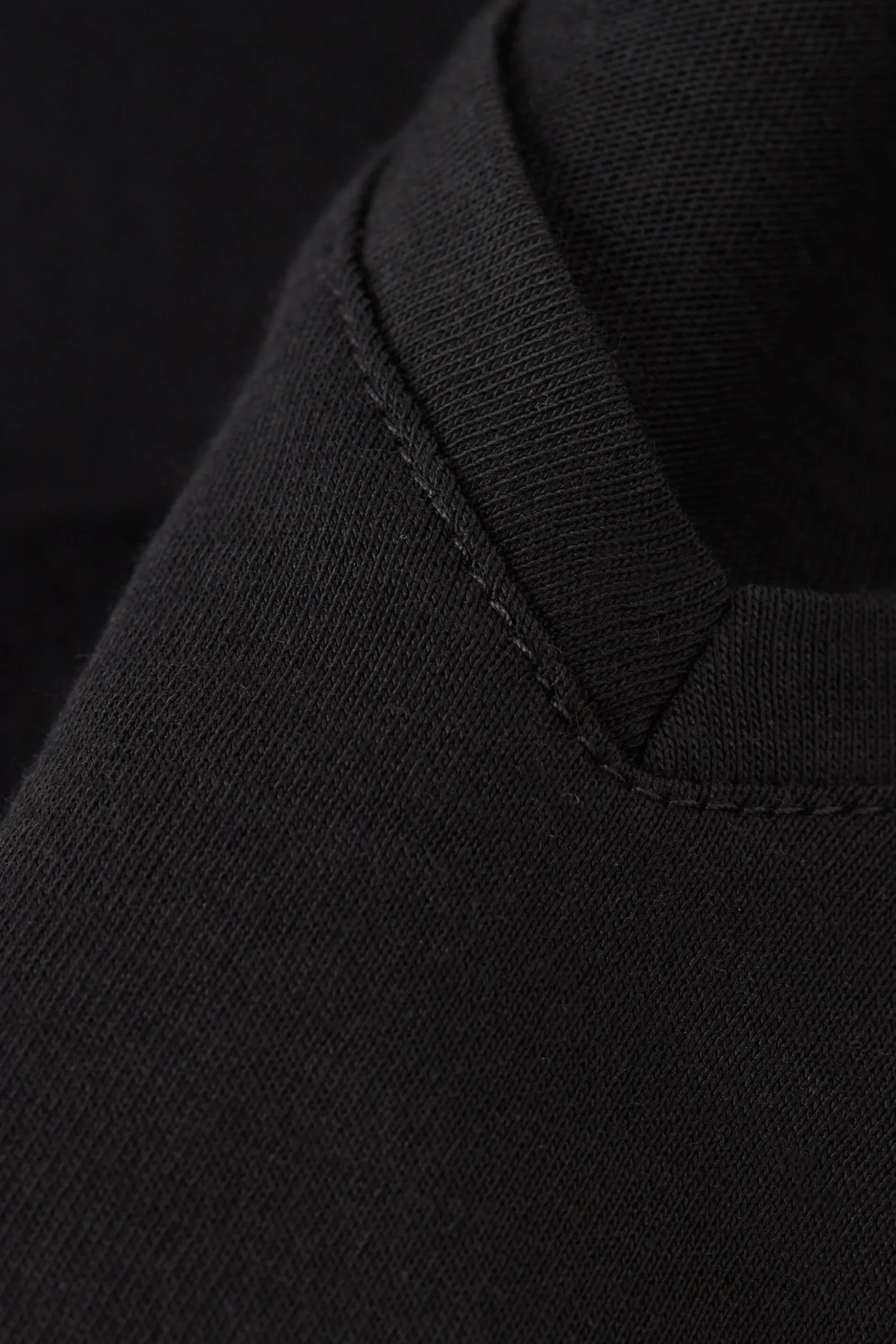 Maglia Manica Corta con Scollo a V in Cotone Ultrafresh
