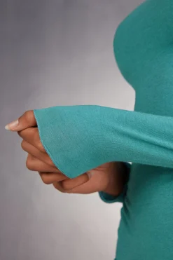 Maglia Manica Lunga in Modal con Cashmere e Scollo a Barchetta