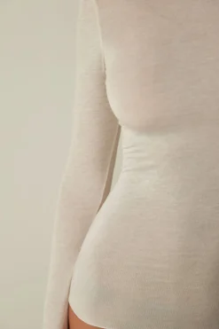 Maglia Manica Lunga in Modal con Cashmere e Scollo a Barchetta