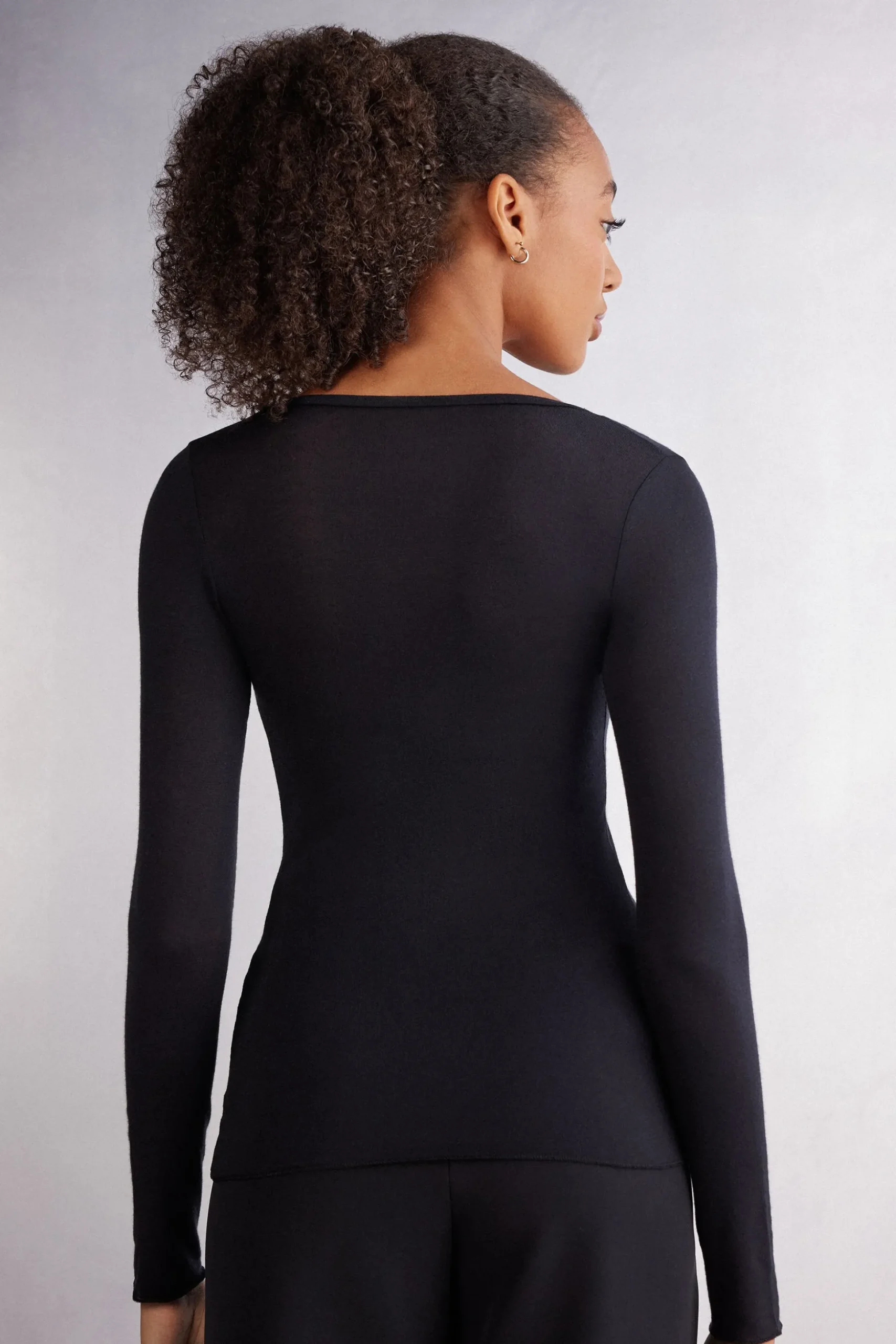 Maglia Manica Lunga Modal Ultralight con Cashmere Scollo Madonna