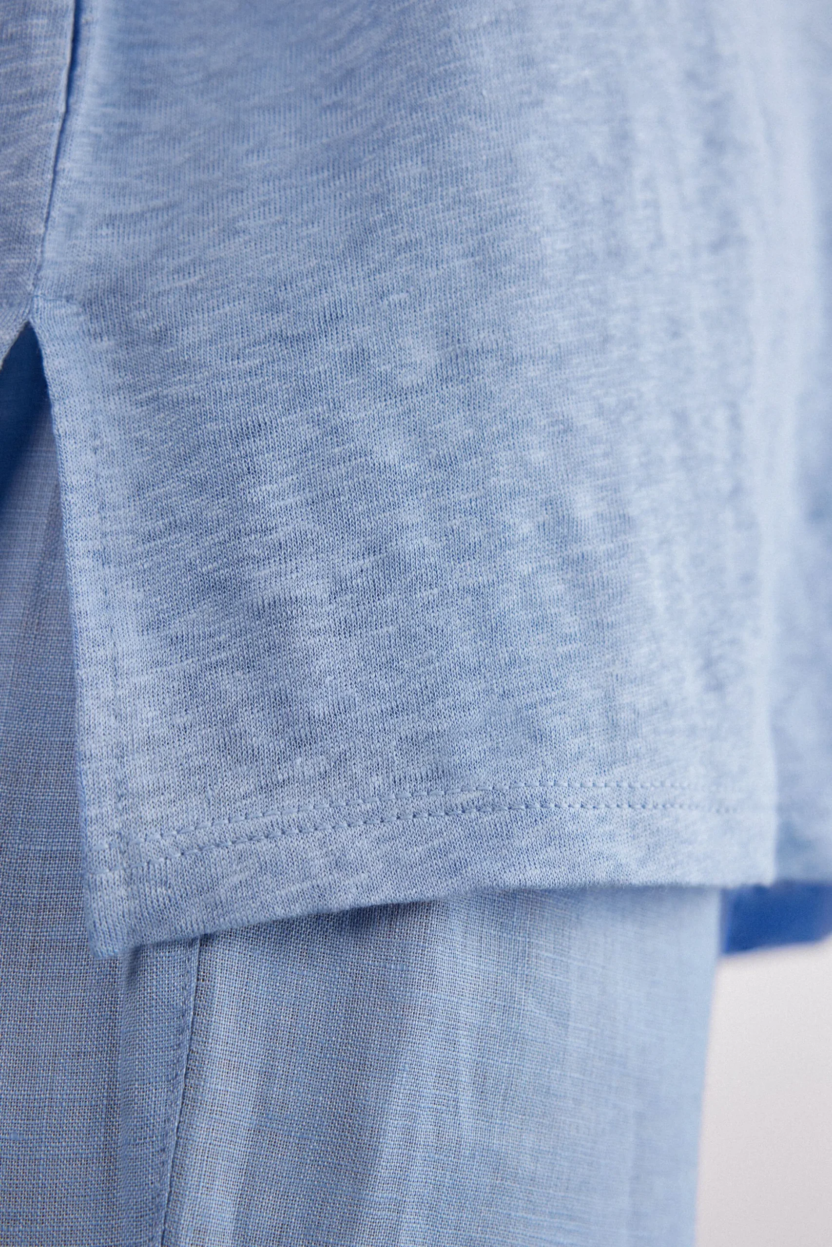 Maglia Scollo a Barchetta in Lino