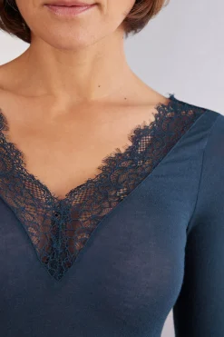 Maglia scollo a V in Modal Cashmere Ultralight e Pizzo