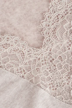 Maglia scollo a V in Modal Cashmere Ultralight e Pizzo