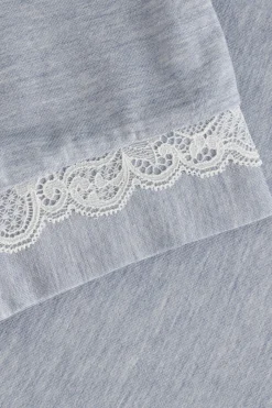 Pantalone Lungo in Modal con Dettagli in Pizzo