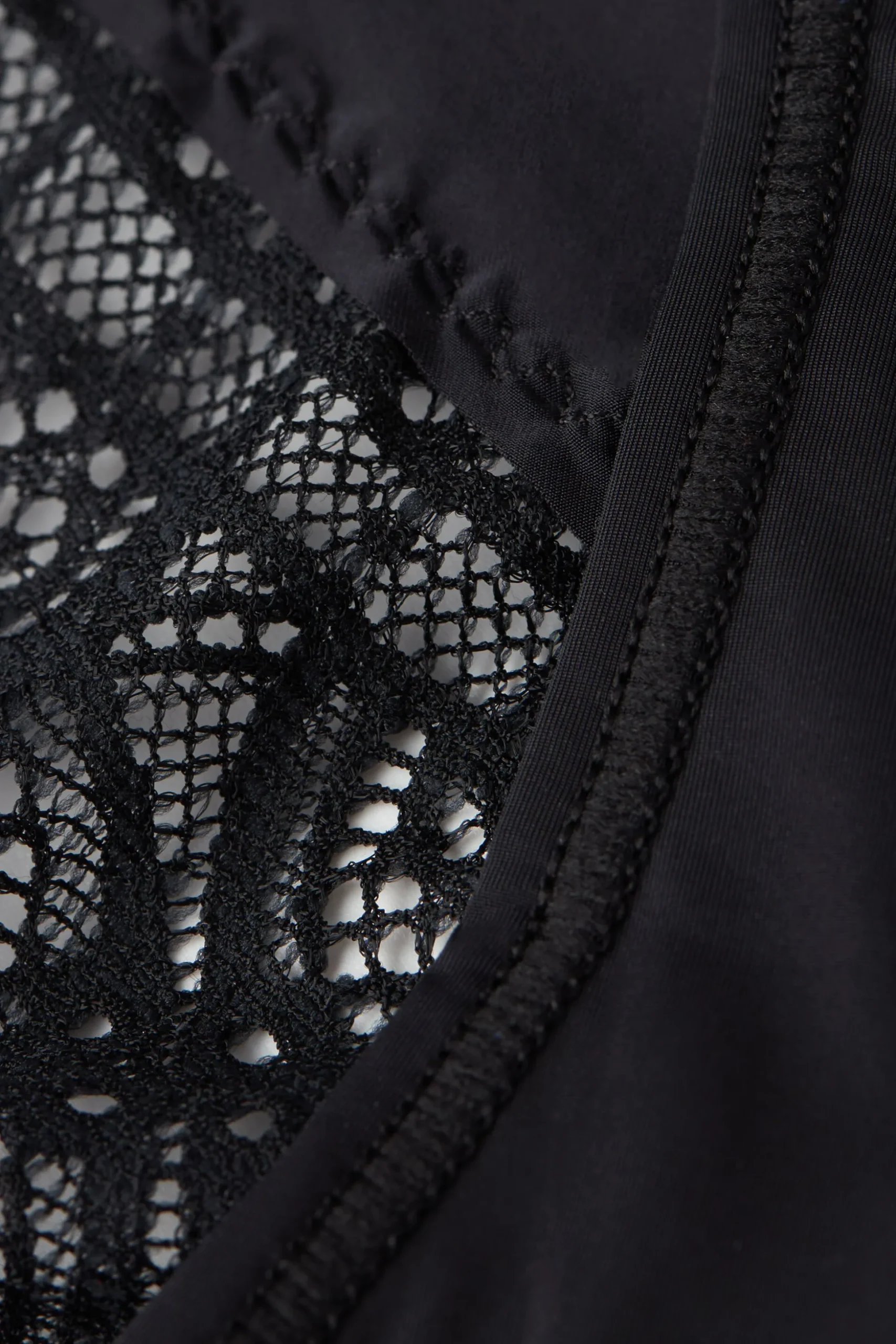 Slip Vita Alta in Microfibra Ultralight e Pizzo