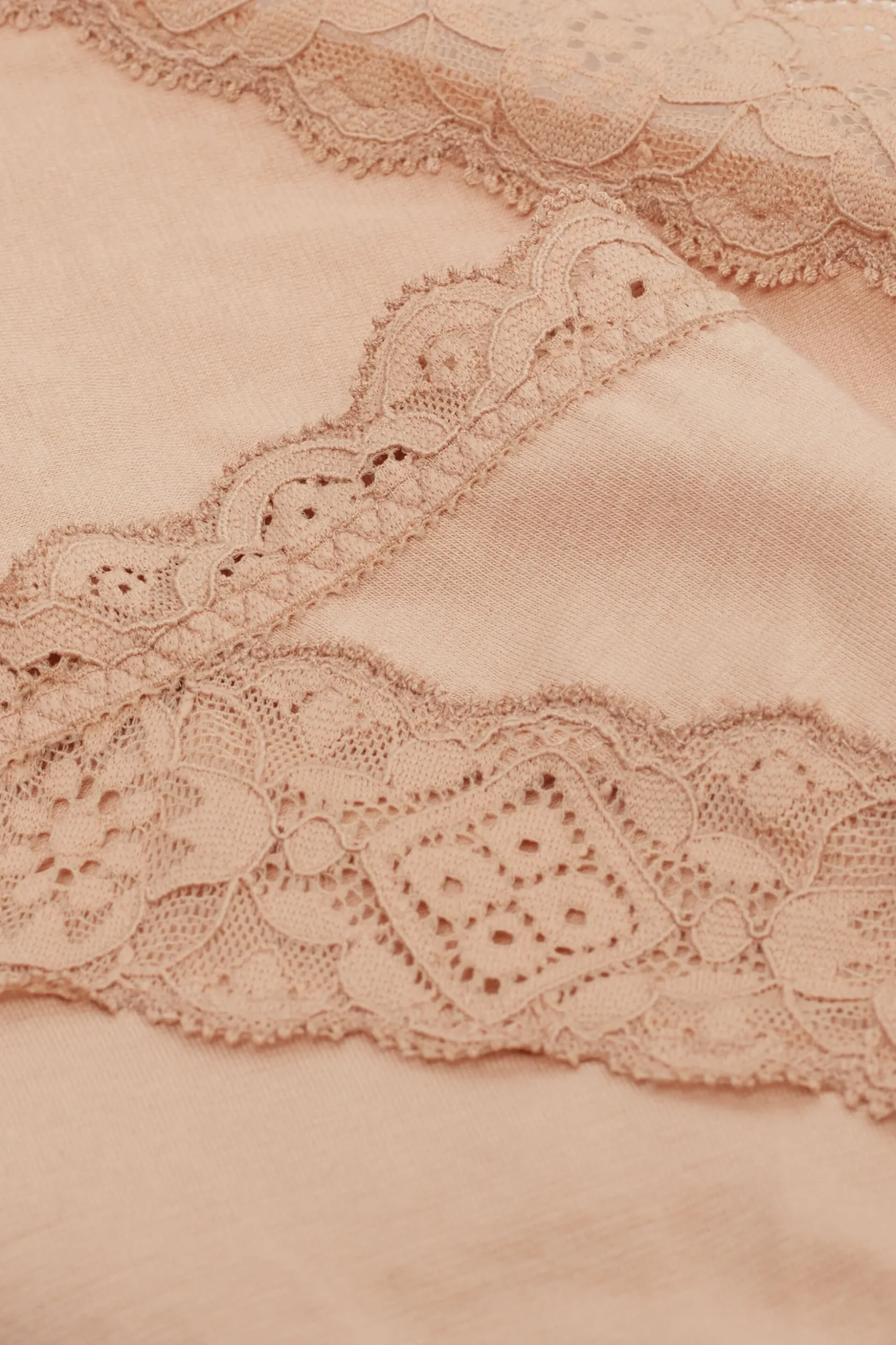 Slip Vita Semi-alta in Cotone e Pizzo