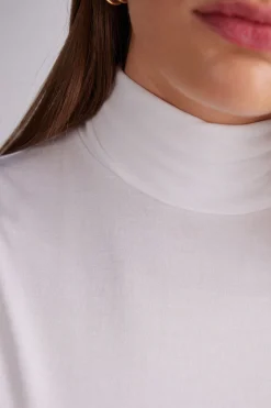 Smanicato a Collo Alto in Micromodal