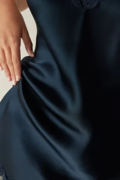 Sottoveste in Seta e Inserti in Pizzo