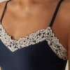 Top in Modal Pretty Flowers