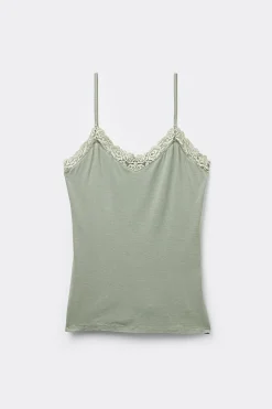 Top in Modal Pretty Flowers